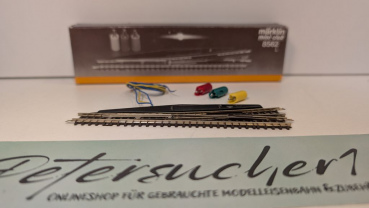 Märklin Z DC 8562 elektromagn. Weiche / Links / L 110 / 13° / R 490 mm / OVP