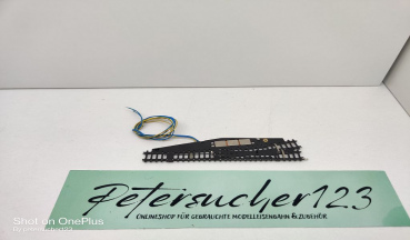 Märklin Mini-Club Z DC 8563 elektr. magn. Weiche / rechts / L 110 mm / F
