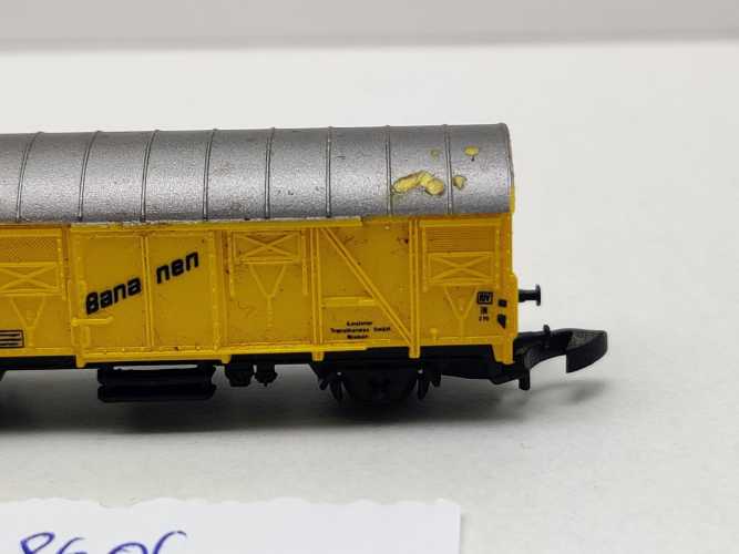 Märklin Z DC 8606 (2) gedeckter Güterwagen "Bananen" Ibbis / DB