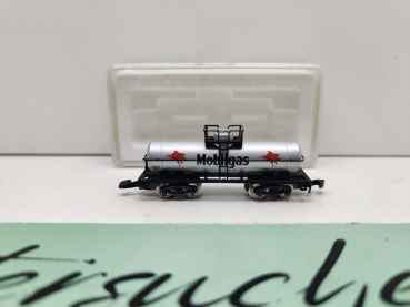 Märklin Z DC 8684 US-Kesselwagen "Mobilgas" 4achser / M.V.X. / OVP