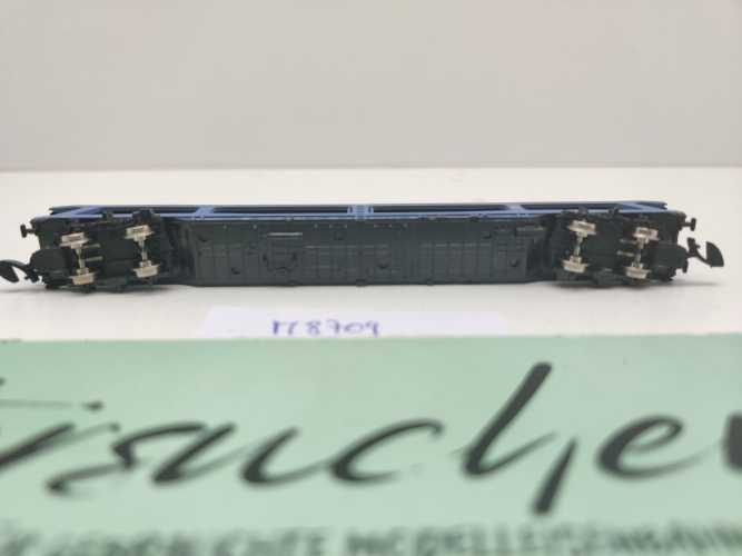 Märklin Z DC 8709 Reisezug-Autotransportwagen DDm915 / ohne Autos / DB