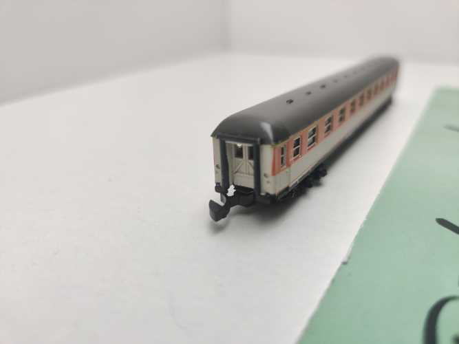 Märklin Z DC 8720 D-Zug Wagen 1.Kl Aüm203 / Pop-Farbe / DB