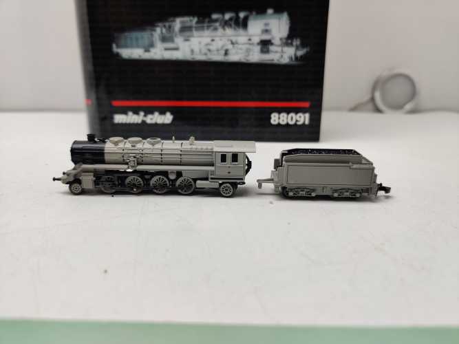 MÄRKLIN Z DC 88091 / schwere Schlepptender-Dampflokomotive / Gattung P 10 / KPEV / späteren BR 39 / OVP