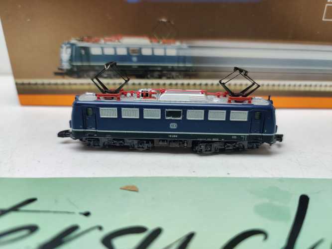 MÄRKLIN Z DC 8839 / Elektrolokomotive / BR 110 226-8/ DB / Defekt / OVP