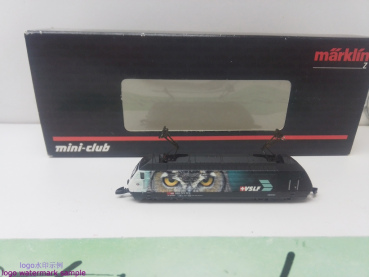 Märklin Z DC 88467 / Re 460 Elektrolokomotive / ist eine farbenfrohe Werbelokomotive /SBB / Digital-Umbau / OVP 