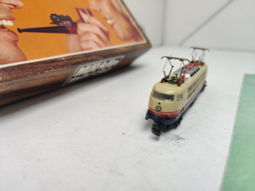 Märklin Z DC / 8854 / E-lok / Bastler / Defekt / Analog