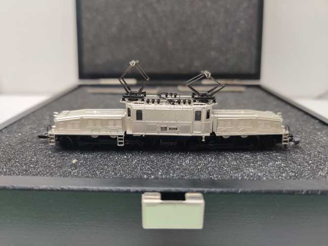 MÄRKLIN Z DC 88569 / Elektrolokomotive Serie Ce 6/8 III "Krokodil" / SBB Sondermodell / Analog / OVP