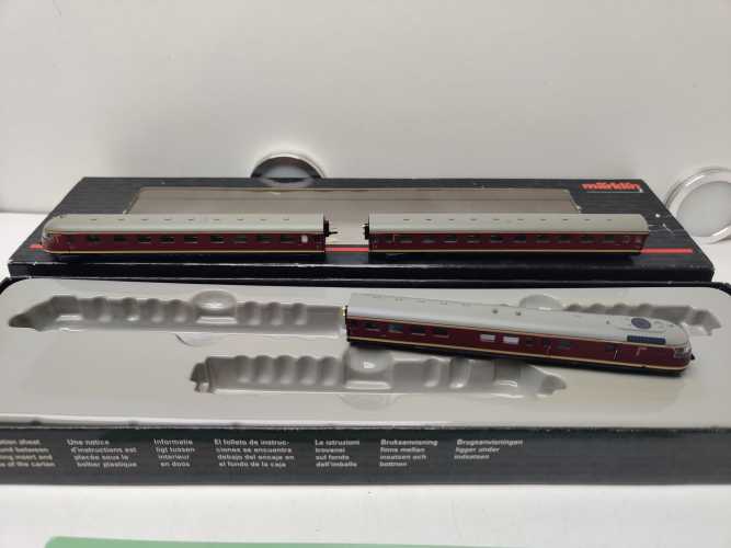 Märklin Z DC / 88720 / dreiteiligen Dieseltriebwagenzug / BR VT 08.5 / DB / Analog / OVP