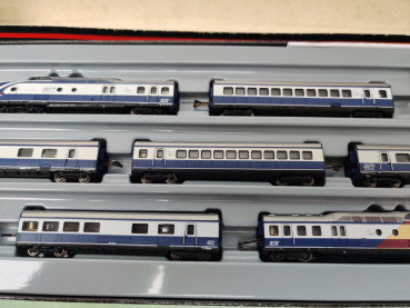 Märklin Z DC 88735 Diesel-Triebzug Baureihe 601 „Blue Star Train“ / Analog / OVP