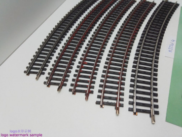 Märklin H0 AC 2231 5x gebogenes K-Gleis / R 424,6 / 30° = 1/1  / Kleber, Farbe, Rost