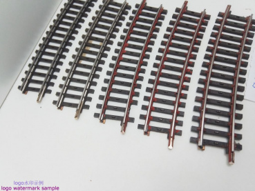 Märklin H0 AC 2233 6x gebogenes K-Gleis / R 424,6 / 15° = 1/2  / Kleber, Farbe, Rost