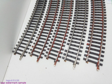 Märklin H0 AC 2241 5x gebogenes K-Gleis / R 553,9 / 30° = 1/1 / Kleber, Farbe