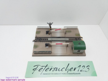 MÄRKLIN H0 AC 7054 mechanischer Bahnübergang für M-Gleis