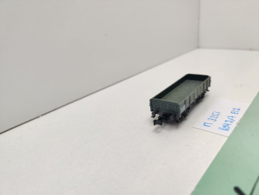 Minitrix N DC 3251 Mittelbordwagen Omm32 / grün / DB