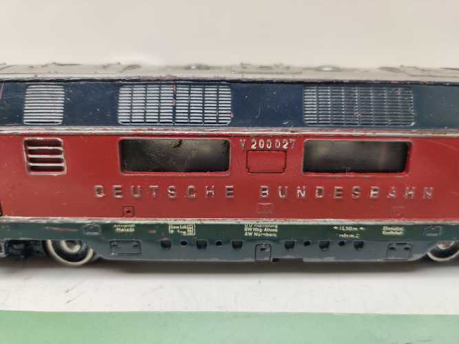 Märklin H0 AC 3021 / V200 027 / Diesellok / Rot / DB / Analog
