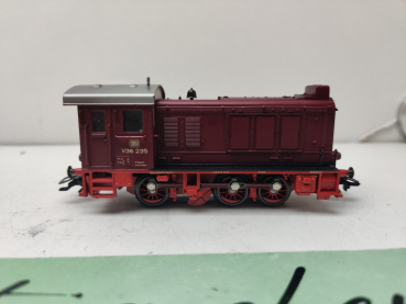 Märklin H0 AC V36 235  Diesellok / Rot / DB / Delta-Digital
