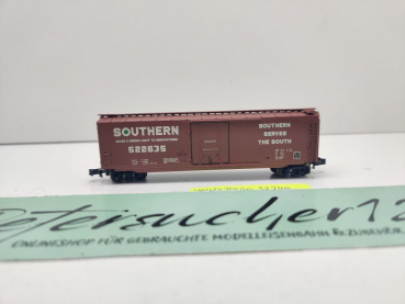 Micro Trains N DC 32240 US Güterwagen Schiebetür "Southern serves the south" / SOU