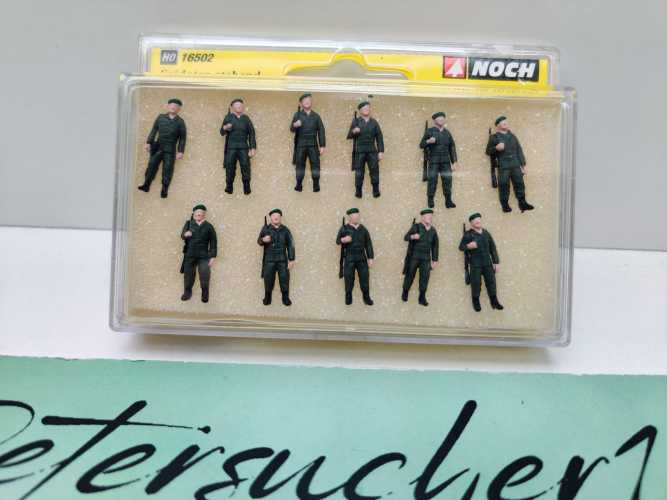 Noch H0 16502 Figuren-Set "Soldaten, stehend" / 11 Figurinen / OVP