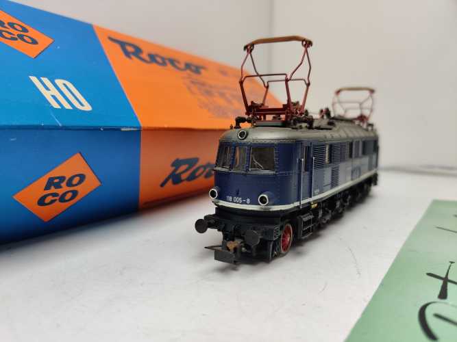 Roco H0 DC 04141 B / klassische Altbau-Elektrolokomotive / BR118 / DB / ANALOG / OVP