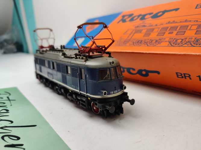 Roco H0 DC 04141 B / klassische Altbau-Elektrolokomotive / BR118 / DB / ANALOG / OVP