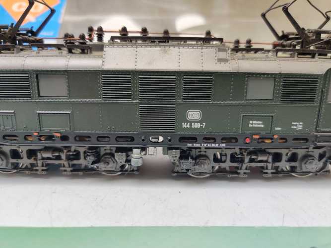 Roco H0 DC 4131 / Elektrolokomotive / E144 / DB / Analog / OVP