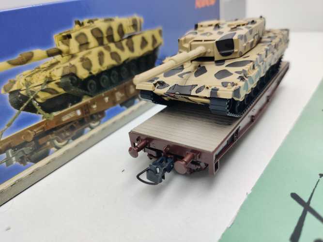 Roco H0 DC 67476 Schwerlastwagen Smm Leopard 2A4 " Leopradine" / NEM / ÖBB / OVP