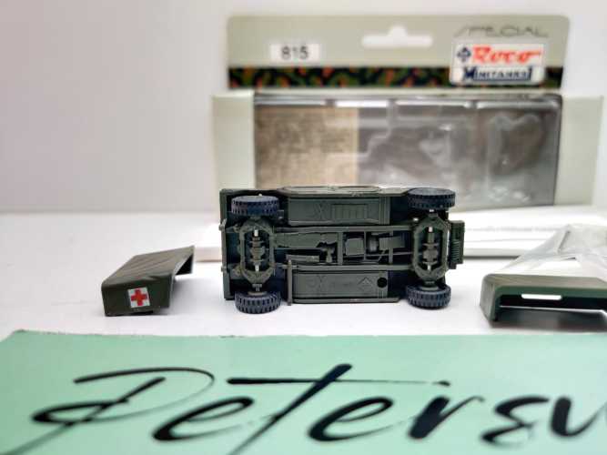 Roco Minitanks H0 815 HMMWV M1038 W/W Fracht-/Mannschaftstransporter / 1:87 / OVP