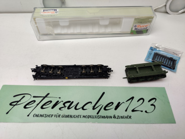 Roco N DC 932 / 6-achziger Schwerlastwagen mit Militärbeladung / OVP