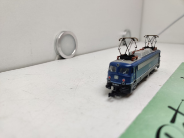 Trix N DC 12054 / BR110 483-5 Elektrolok / DB / Blau / Analog