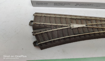 Trix H0 62611/ Weiche links 188,3 mm / 24,3° / R2 / OVP