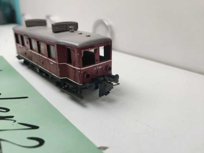 Trix DC H0 VT75 904  Triebwagen / Rot / Analog