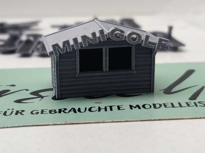 Unbekannt N Minigolfplatz Bausatz Bahnen, Hütte, Personen unbemalt / 1:160 / VP