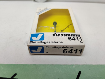 Viessmann N 6411 Einheitsgaslaterne / OVP