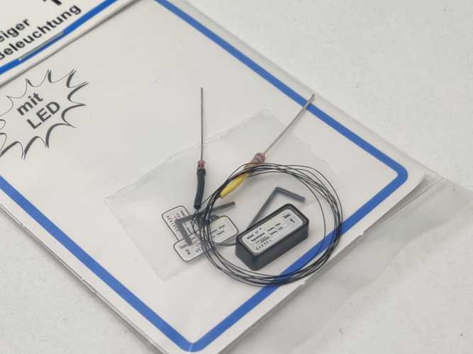 Viessmann N 1897 Zugzielanzeiger mit LED-Beleuchtung / 1:160 / OVP
