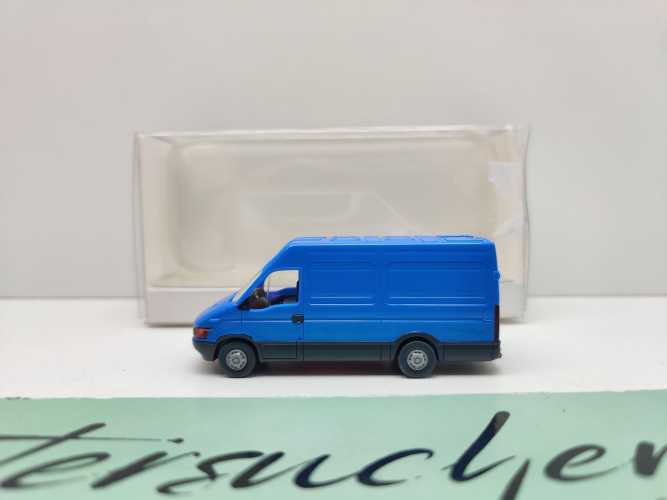 Wiking H0 286 01 27 Iveco Daily Kastenwagen / 1:87 / OVP