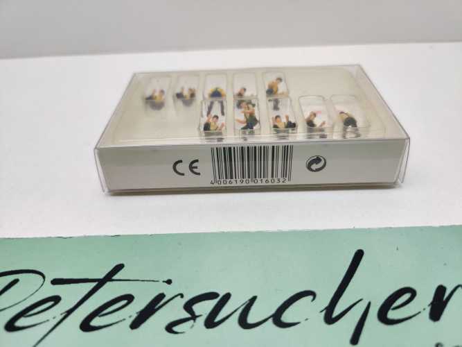 Wiking H0 016 03 23 Figuren-Set "Fahrer akt. Traktoren" / 10 Figurinen / OVP