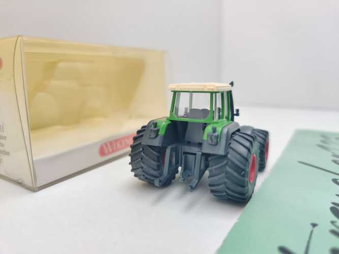 Wiking H0 377 40 31 Landw. Schlepper "Fendt Traktor 711 Vario" / 1:87 / OVP