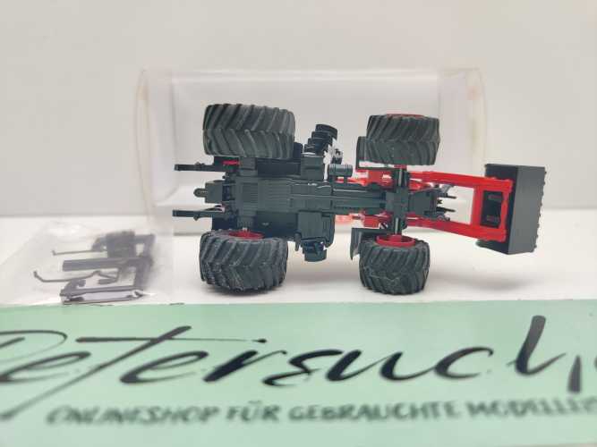 Wiking H0 385 40 33 Landmaschine "Massey Ferguson MF 8280" Frontlader / 1:87 / OVP