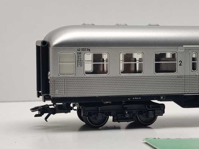 Märklin H0 AC 29820-04 Nahverkehrswagen 2.Kl. B4nb aus Set / NEM / DB