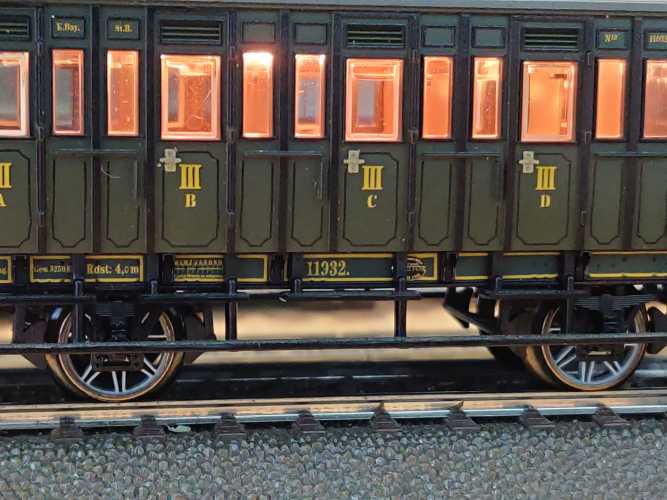 Märklin H0 AC 43984-02 Personenwagen 3.Kl / Licht Kupplung / NEM / K.Bay.Sts.B.