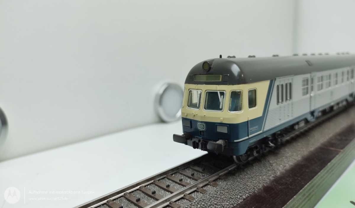 Märklin H0 4257 Nahverkehrs Steuerwagen - Silberling / 2.Kl. / Licht / DB / OVP