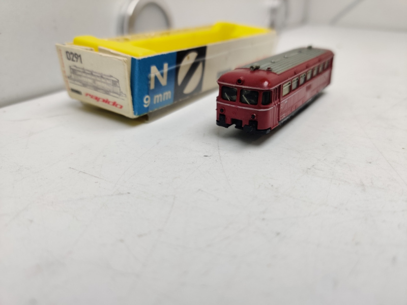 Arnold N DC 291 Schienenbus / DB / Rot / Analog / OVP