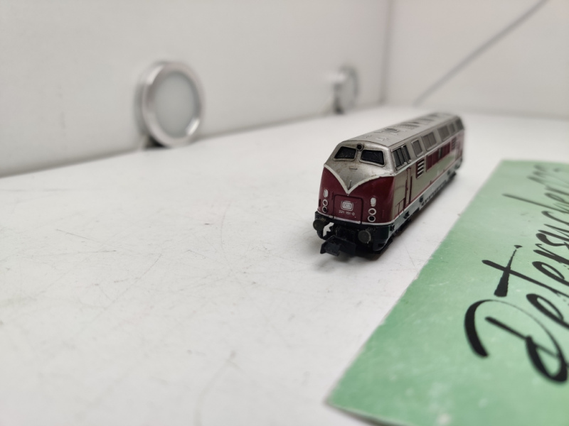 Arnold N DC 2023 / BR221 151-0 Diesellok / DB / Rot / Analog