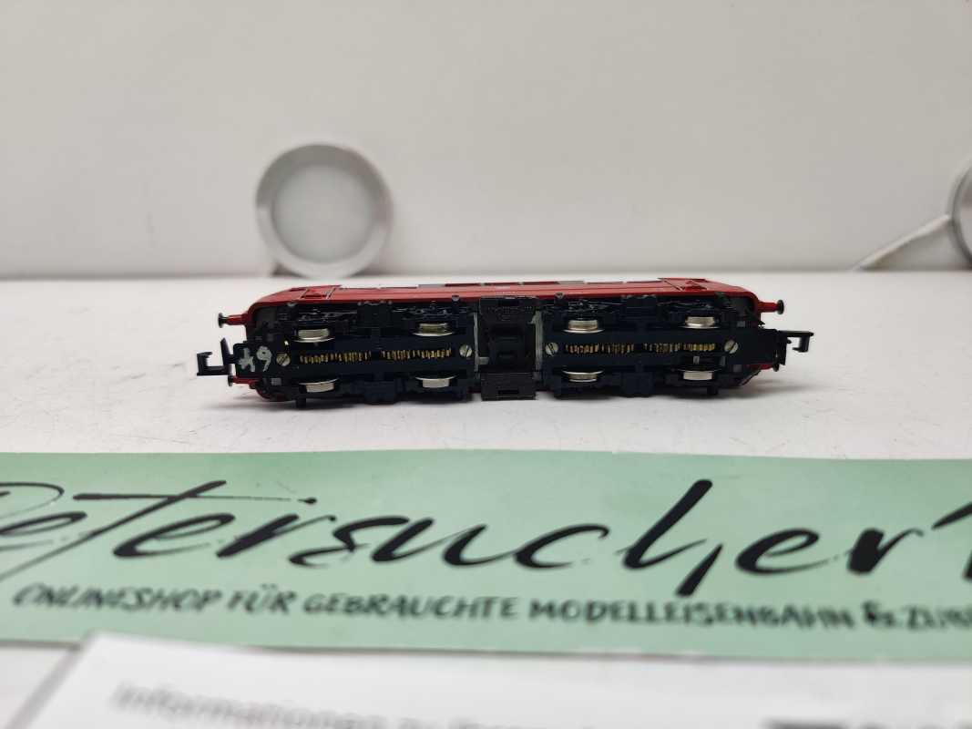 Arnold DC N 2328 / Elektrolokomotive / BR111 / DB / Rot
