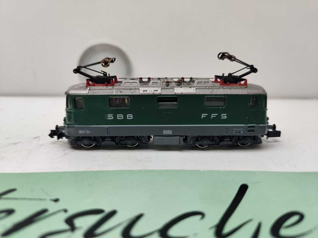 Arnold DC N 2409 / Elektrolokomotive Re 4/4 II  / SBB