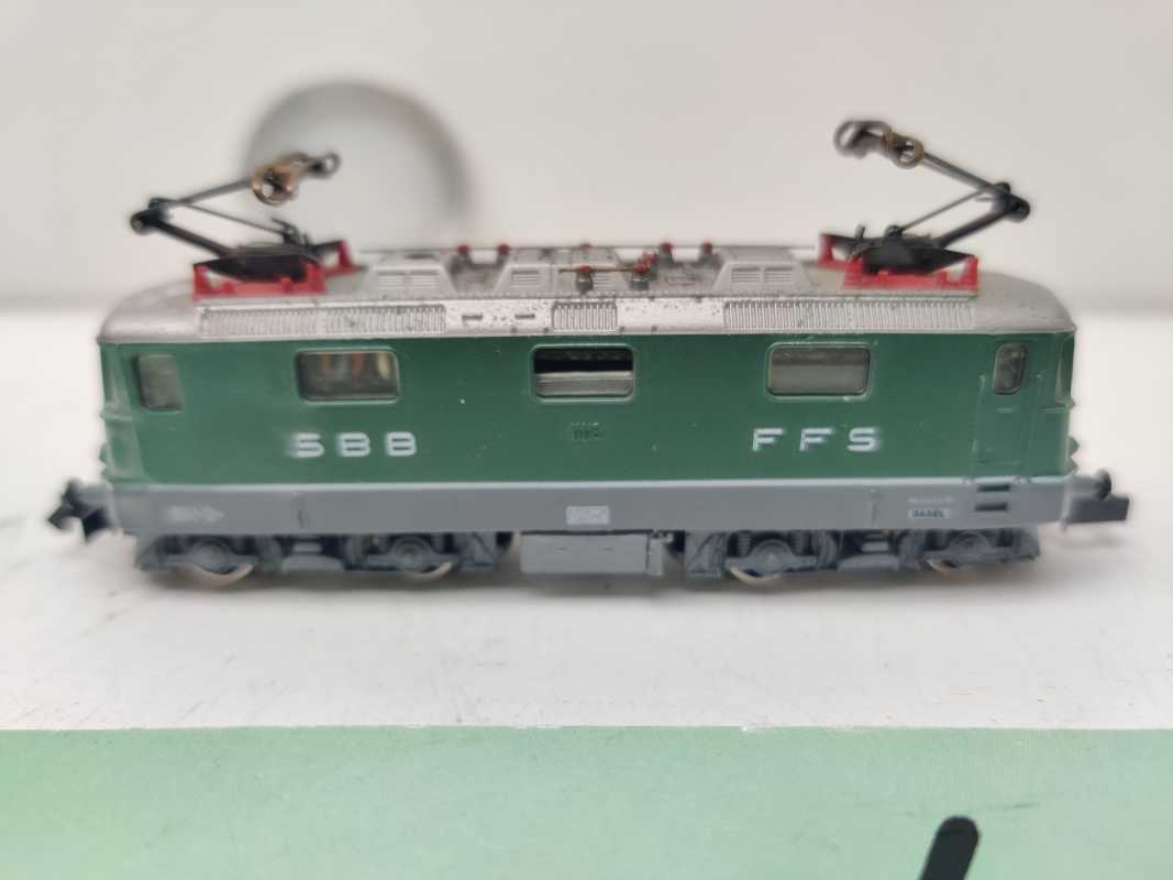 Arnold DC N 2409 / Elektrolokomotive Re 4/4 II  / SBB