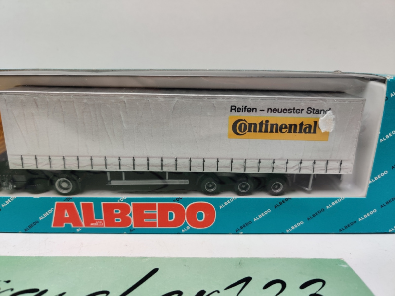 Albedo H0 / 1:87 / 298007 Sattelzug Continental / OVP