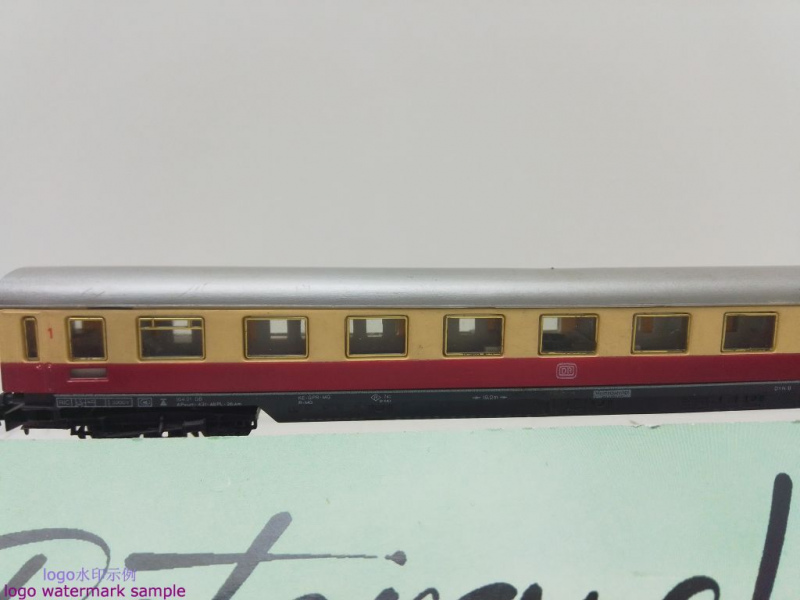 Arnold N DC 3810 Abteilwagen 1.Kl / Av4üm 65 / DB