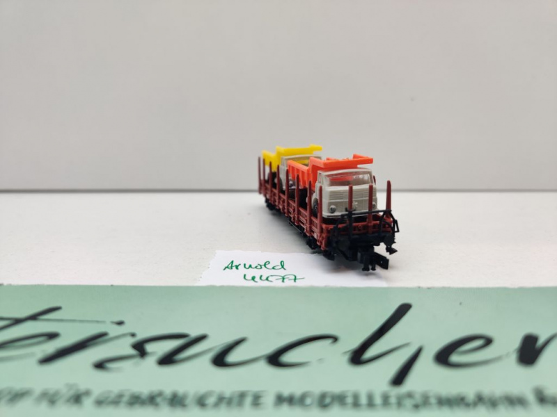 Arnold N DC 4477 Rungenwagen "2 Henschel Muldenkipper" Kbs442 / DB