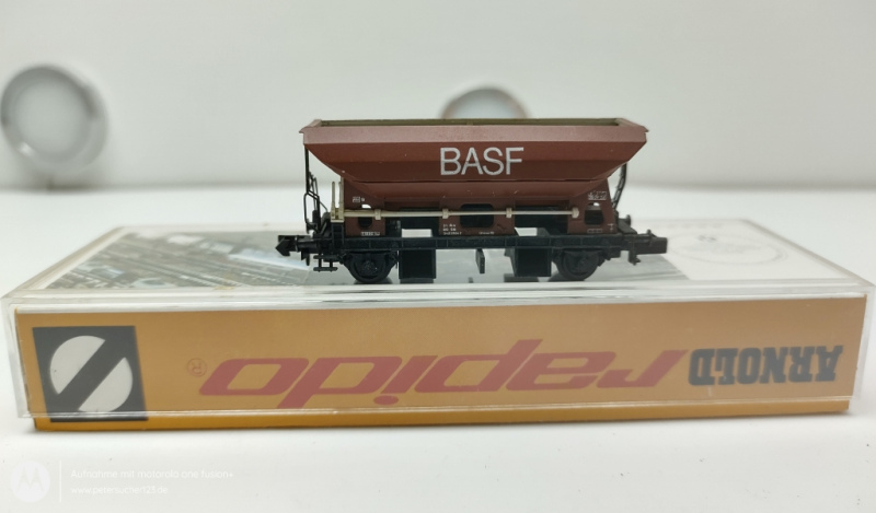 Arnold  N DC 4482  Selbstentladewagen BASF Braun DB OVP 